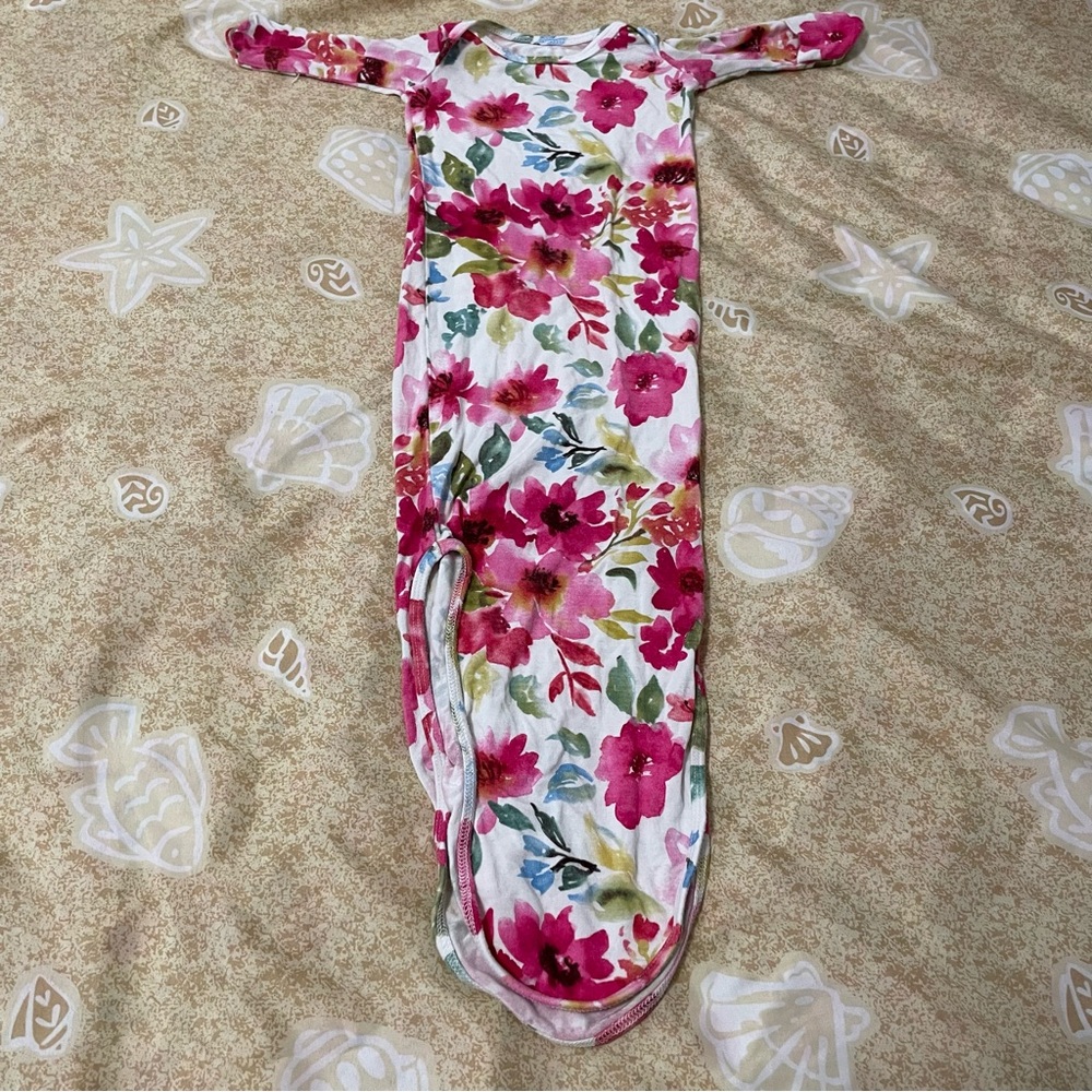 Milkmaid Goods Baby Girls’ Knotted Gown Floral Size Newborn